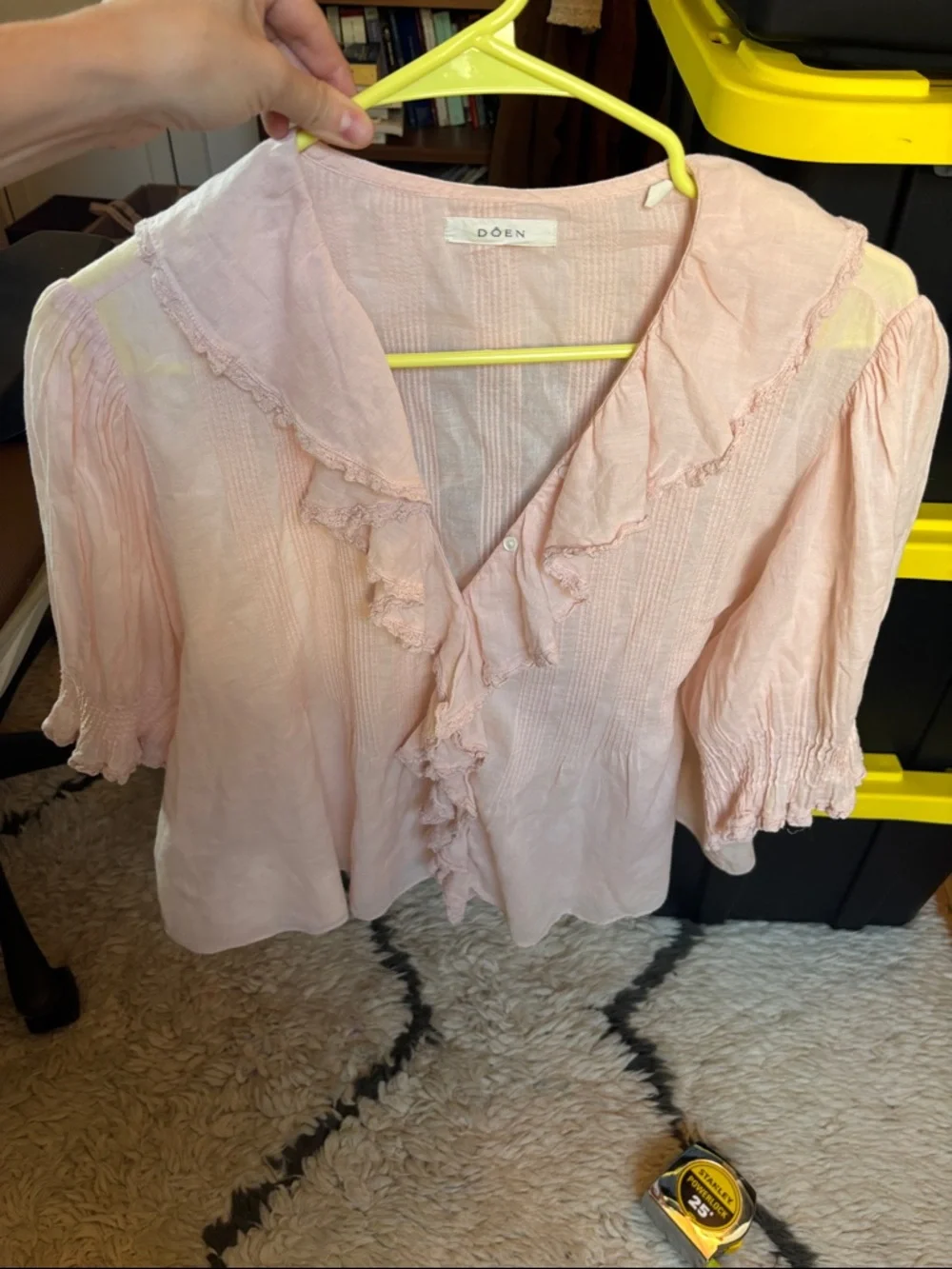 Doen Pale Pink Ruffled V-Neck Blouse - Picture 2 of 16